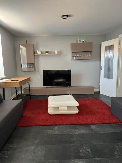 Gesamte Wohnung Mit Parkplatz Halstenbek Bagian luar foto